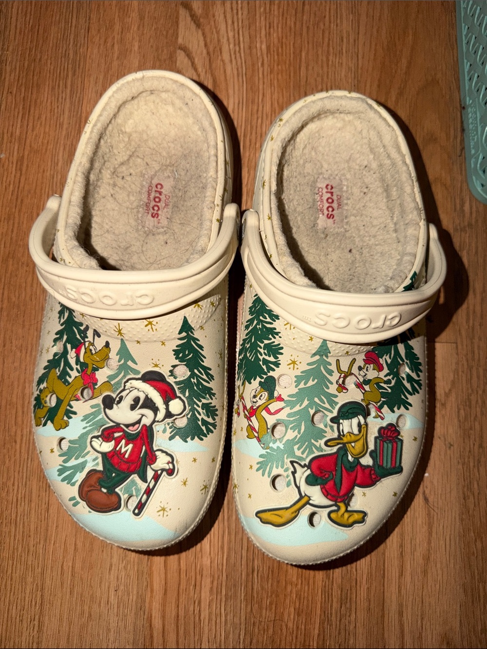 Women’s Disney Christmas Crocs